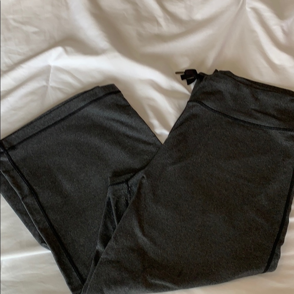 Lululemon workout pants